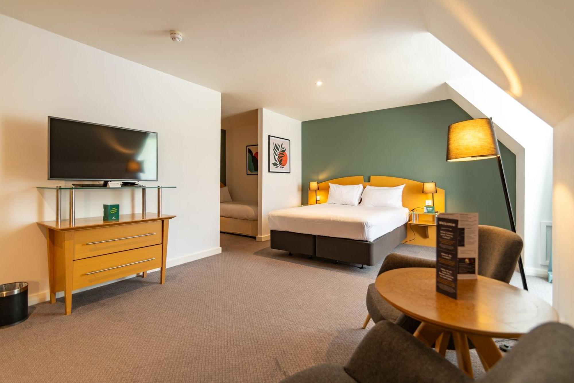 - North A20 By Ihg Ashford (Kent)